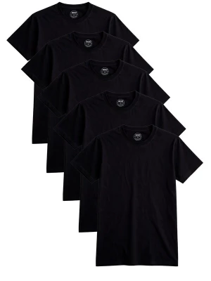 Foto van product A Question Of (AQO) Shirt '5 pack Anders Tee' zwart