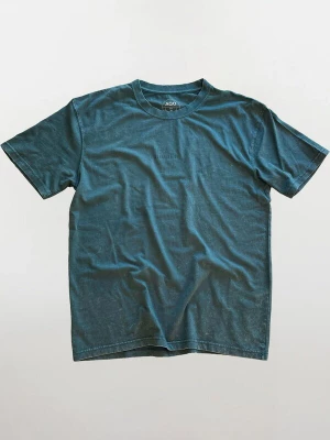Foto van product A Question Of (AQO) Shirt 'Ozzy Tee Acid' indigo