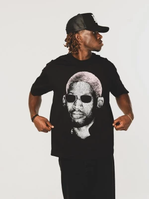 Foto van product ATELIER OF FAITH Shirt 'RODMAN - MISUNDERSTOOD SINCE DAY ONE' zwart