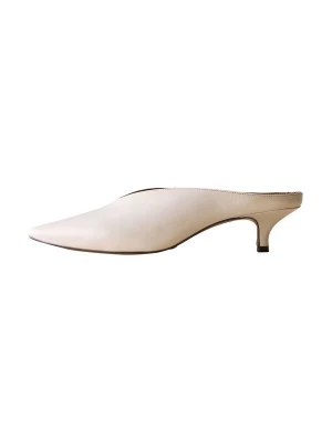 Foto van product B by Ted Baker Muiltjes offwhite