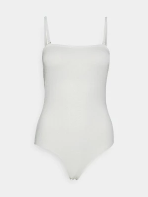 Foto van product Badpak Marks & Spencer wit