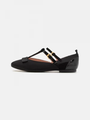 Foto van product Ballerina's met enkelbandjes Coccinelle zwart