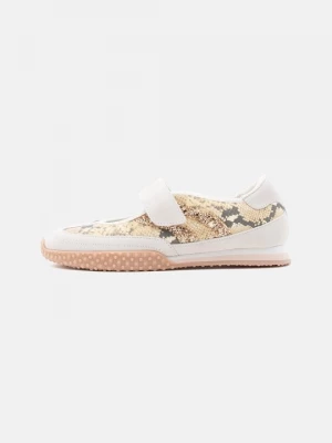 Foto van product Ballerina's met enkelbandjes Gioseppo geel