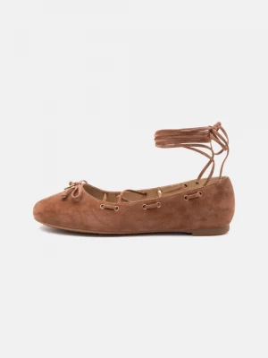Foto van product Ballerina's met enkelbandjes Michael Kors bruin