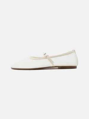 Foto van product Ballerina's met enkelbandjes Steve Madden crème