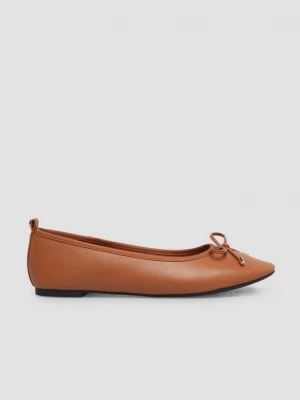 Foto van product Ballerina's met strik en leoprint s.Oliver bruin
