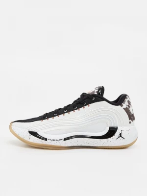 Foto van product Basketbalschoenen Jordan wit