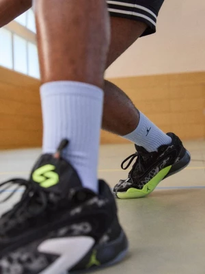 Foto van product Basketbalschoenen Jordan zwart