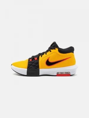 Foto van product Basketbalschoenen Nike geel