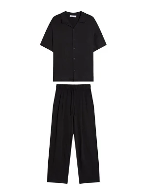 Foto van product Bershka Joggingpak zwart