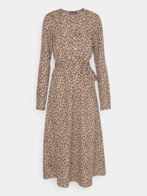 Foto van product Blousejurk Pieces tan
