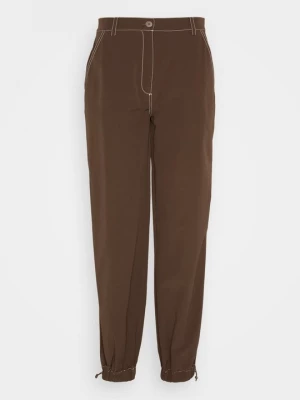Foto van product Broek Envii bruin