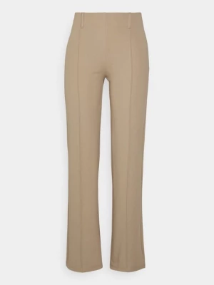 Foto van product Broek Gina Tricot zilverkleurig