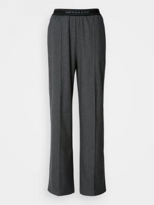Foto van product Broek Mads Nørgaard