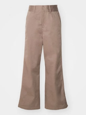 Foto van product Broek Nike bruin