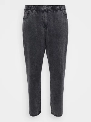 Foto van product Broek ONLY Carmakoma zwart