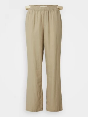 Foto van product Broek Pier One By Zalando tan