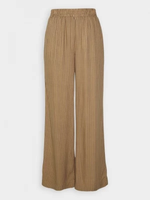 Foto van product Broek Saint Tropez bruin