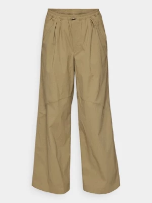 Foto van product Broek Under Armour kaki