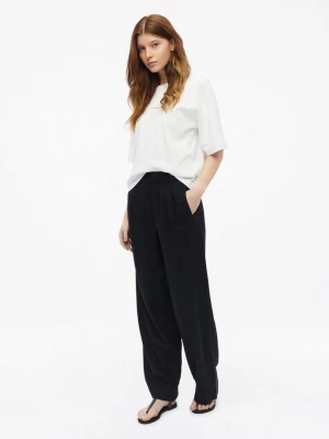 Foto van product Broek van linnenmix met elastische tailleband s.Oliver zwart