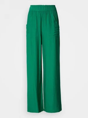 Foto van product Broek Vero Moda groen