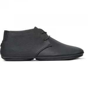 Foto van product CAMPER Right Nina - Enkellaarzen voor Dames - Zwart, Smooth leather