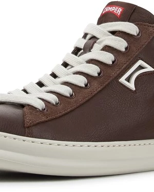 Foto van product CAMPER Sneakers hoog 'Runner Four' bruin