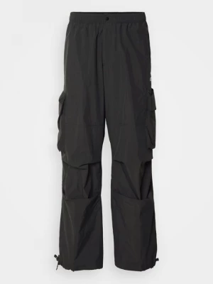 Foto van product Cargobroek Lacoste zwart