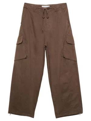Foto van product Cargobroek Stradivarius donkerbruin