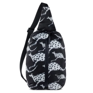 Foto van product CHIEMSEE Schoudertas 'Jump N Fly' navy / zwart / wit