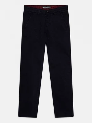 Foto van product Chino Guess donkerblauw