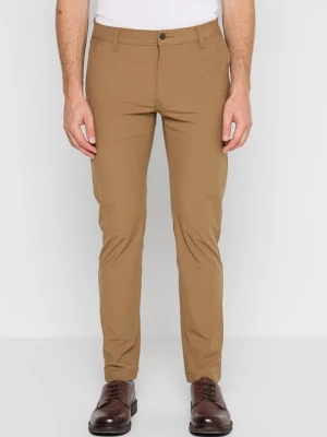 Foto van product Chino Levi's bruin
