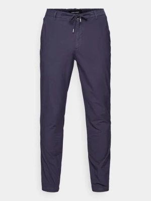 Foto van product Chino Lyle & Scott donkerblauw