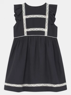 Foto van product Cocktailjurk Twin & Chic donkerblauw