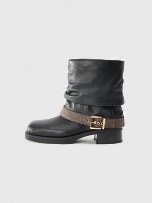 Foto van product Cowboy- / Bikerlaarsjes Michael Kors bruin