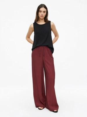 Foto van product Crepe broek met wijde pijpen en steekzakken s.Oliver rood