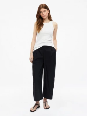Foto van product Culottes met plooien en extra wijde pijpen s.Oliver zwart