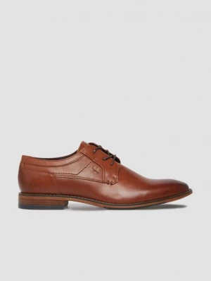 Foto van product Elegante veterschoenen in lederlook s.Oliver bruin