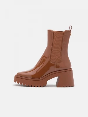 Foto van product Enkellaarsjes met plateauzool Steve Madden bruin