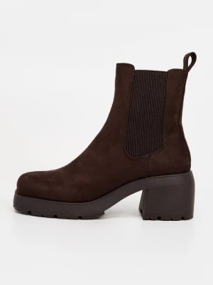 Foto van product Enkellaarsjes met plateauzool Steve Madden bruin