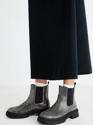 Foto van product Enkellaarsjes met plateauzool Steve Madden zilverkleurig