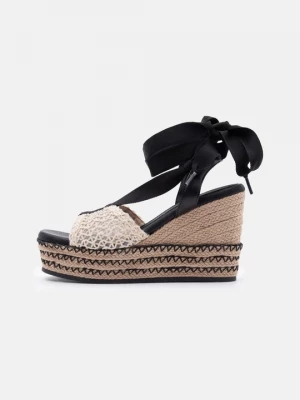 Foto van product Espadrilles Gioseppo crème