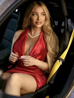 Foto van product FÉMINITÉ Fatale Jurk 'MIA' knalrood