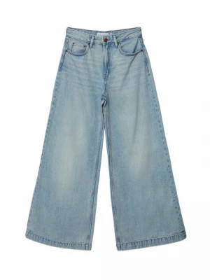Foto van product Flared Jeans Stradivarius lichtblauw gemêleerd