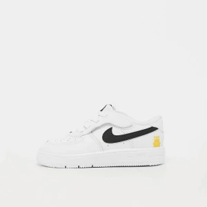 Foto van product Force 1 Low easyOn Peuters Nike wit