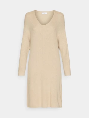 Foto van product Gebreide jurk MSCH Copenhagen tan