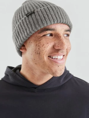 Foto van product Gebreide muts in grove breistructuur met logo QS grijs