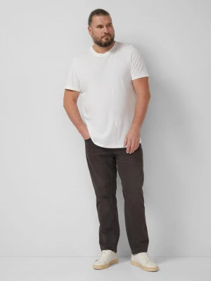 Foto van product Gekleurde Denim Casby / Relaxed Fit / Mid Rise / Rechte Pijp s.Oliver bruin