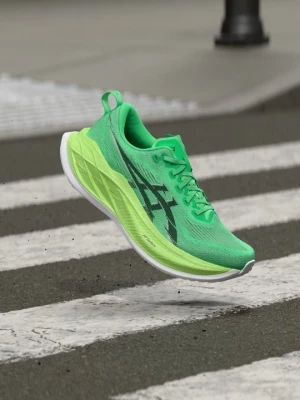Foto van product Hardloopschoenen voor op de weg Asics groen