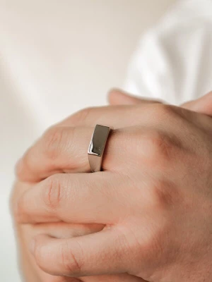 Foto van product Hey Happiness Ring 'Signet' zilver